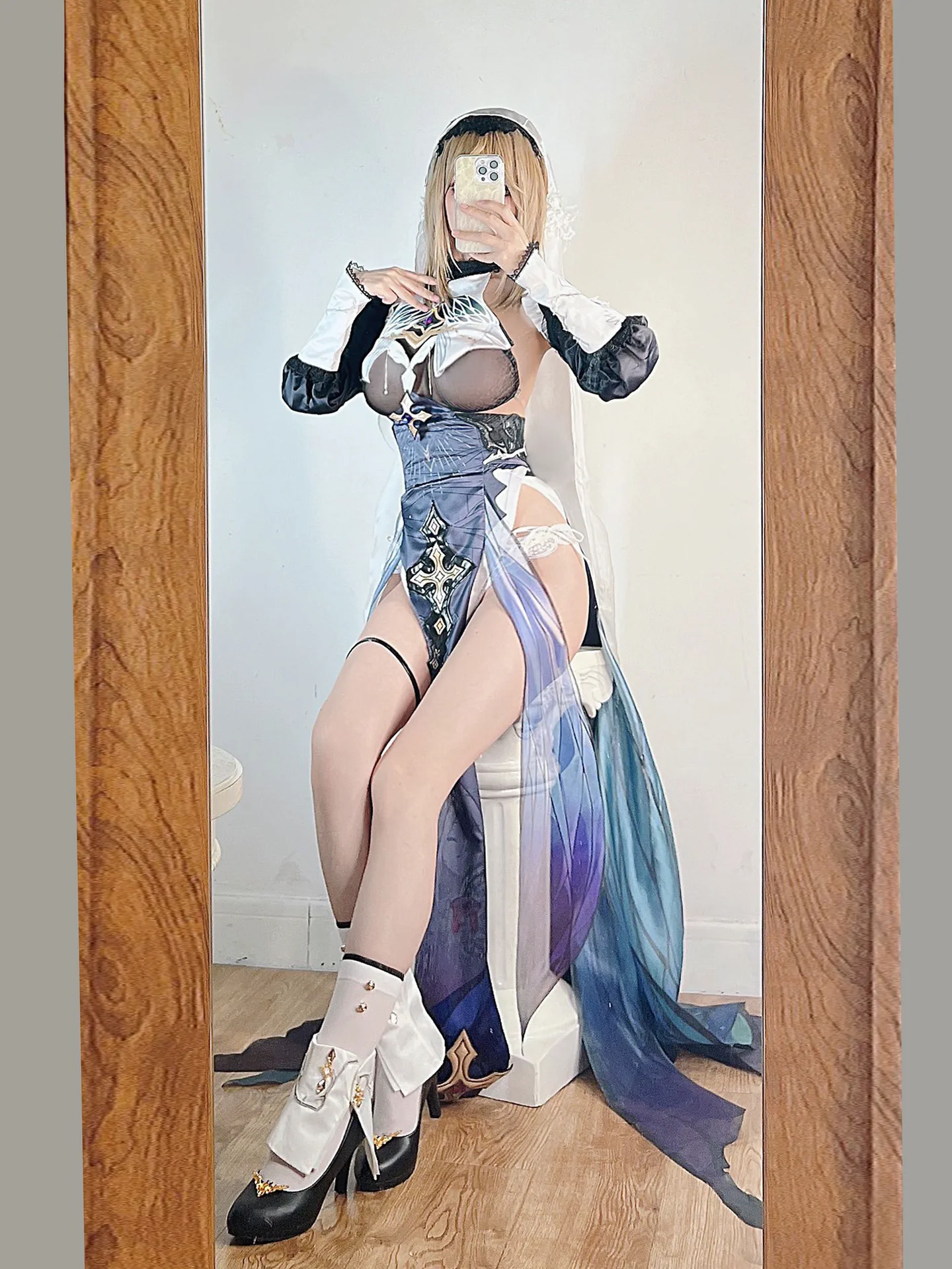 水淼Aqua NO.130 阿波尼亚 Cosplay 图集