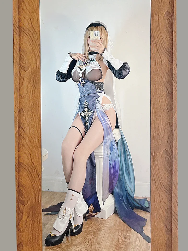 水淼Aqua NO.130 阿波尼亚 Cosplay 图集