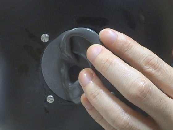 【声なし】ベビーオイルを使った耳マッサージ